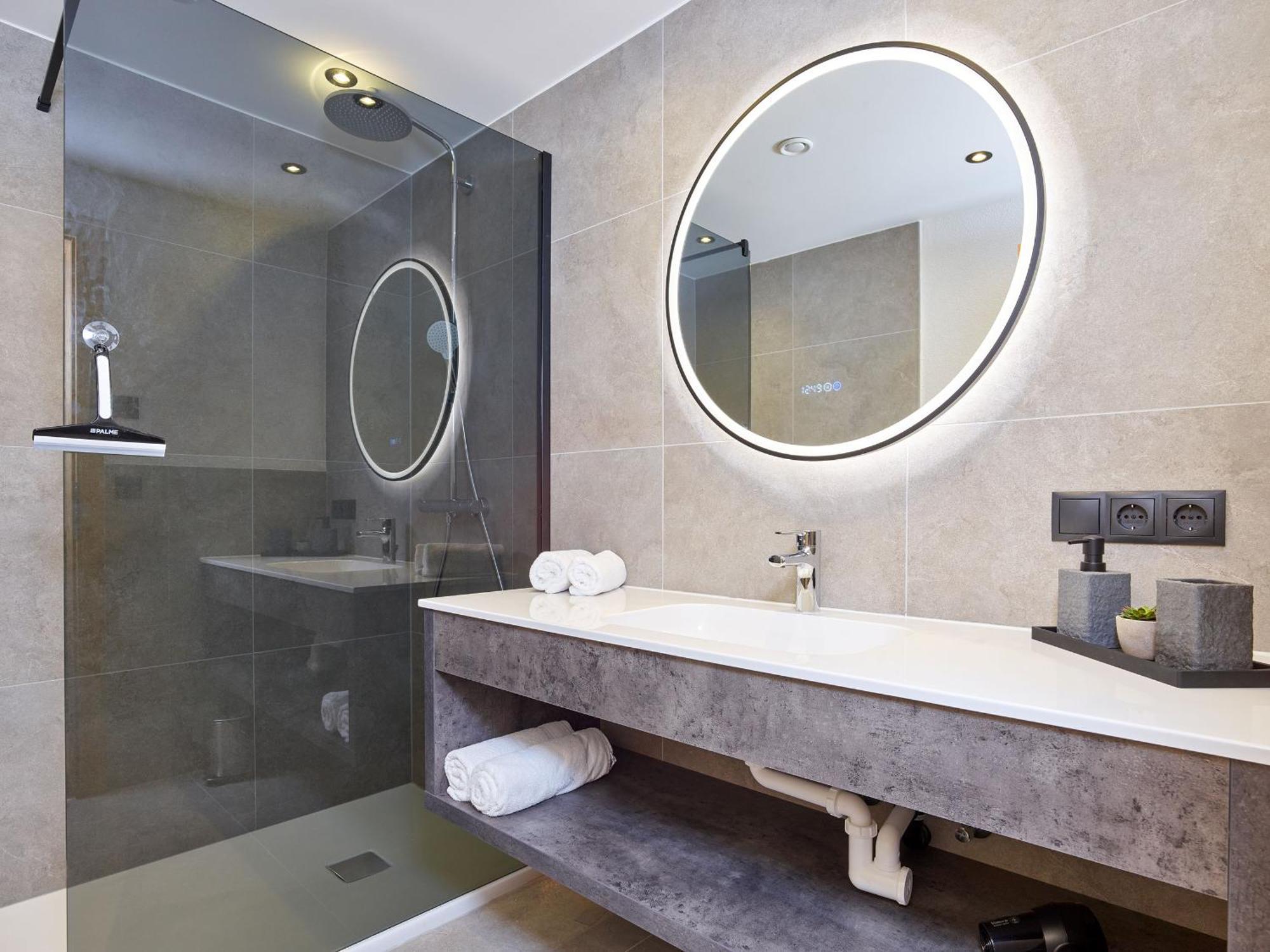 Hotel Alt Vent Tyrol מראה חיצוני תמונה