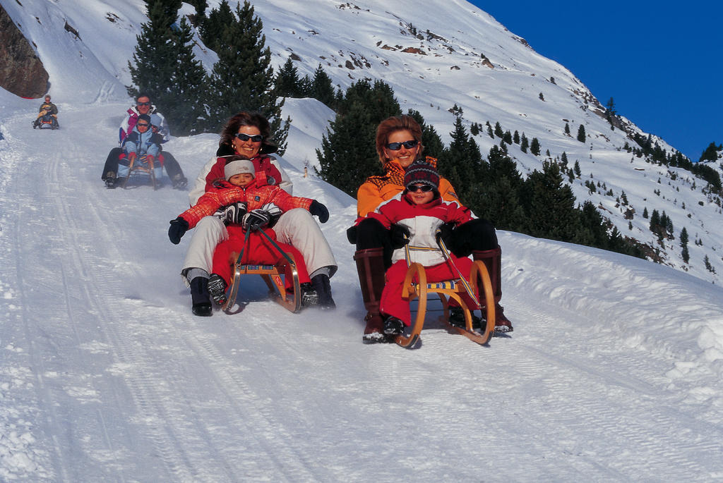 Hotel Alt Vent Tyrol מראה חיצוני תמונה