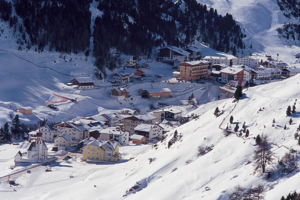 Hotel Alt Vent Tyrol מראה חיצוני תמונה